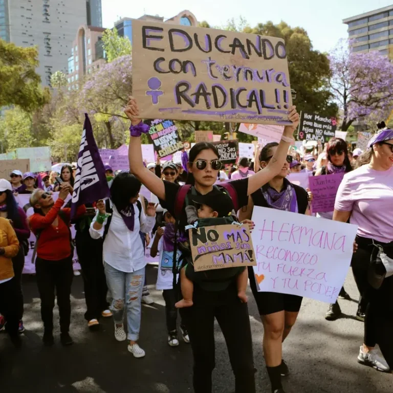 mouvement féministe